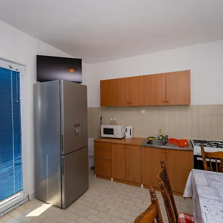 2 Bedroom Lovely In Novigrad Novigrad (Dalmatia)