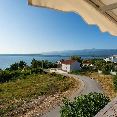 2 Bedroom Lovely In Novigrad *