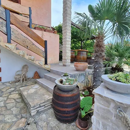 Awesome In Novigrad With Kitchen *