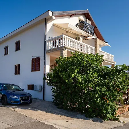 Cozy In Novigrad With House Sea View Apartmán Novigrad (Dalmatia)