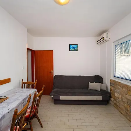 Cozy In Novigrad With House Sea View Apartmán Novigrad (Dalmatia)