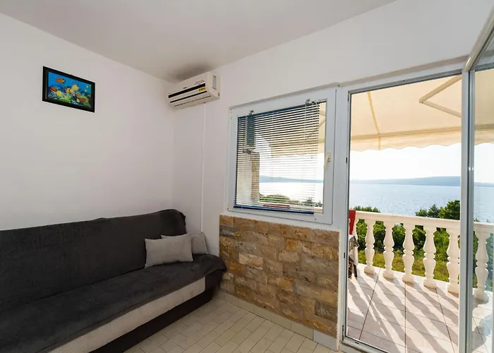 2 Bedroom Lovely In Novigrad *
