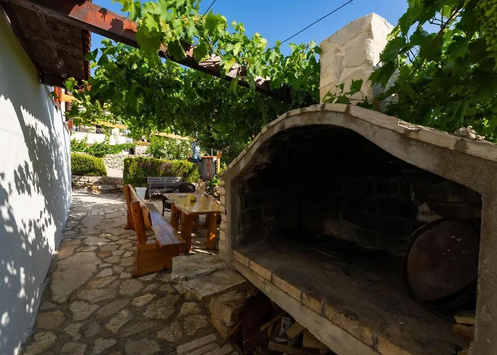 2 Bedroom Lovely In Novigrad