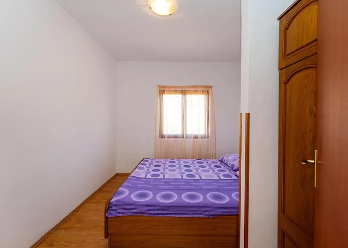 Apartman 2 Bedroom Lovely In Novigrad *