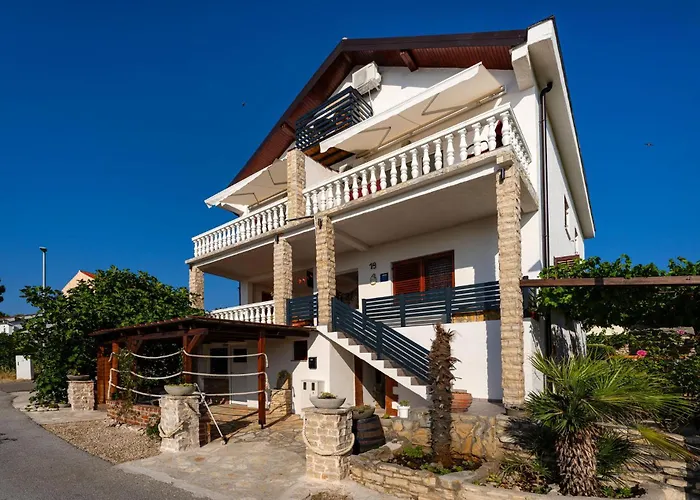 Apartman 2 Bedroom Lovely In Novigrad Novigrad (Dalmatia)