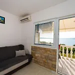 Cozy In Novigrad With House Sea View *
